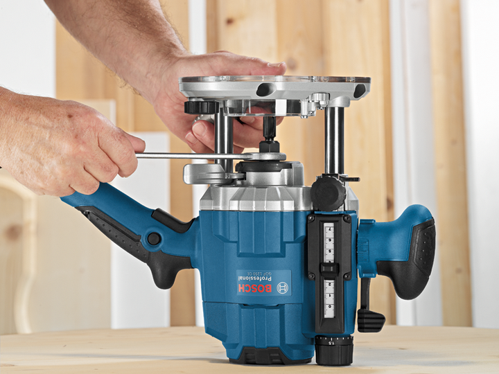 BOSCH Professional GOF 1250 CE Oberfräse 1250 W