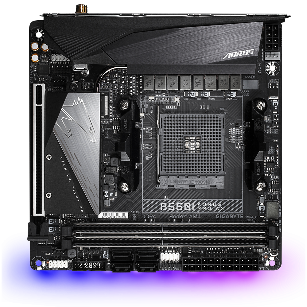 GIGABYTE B550I AORUS PRO AX AM4 DDR4 2xM2 4xSATA WiFi DP HDMI mITX MB