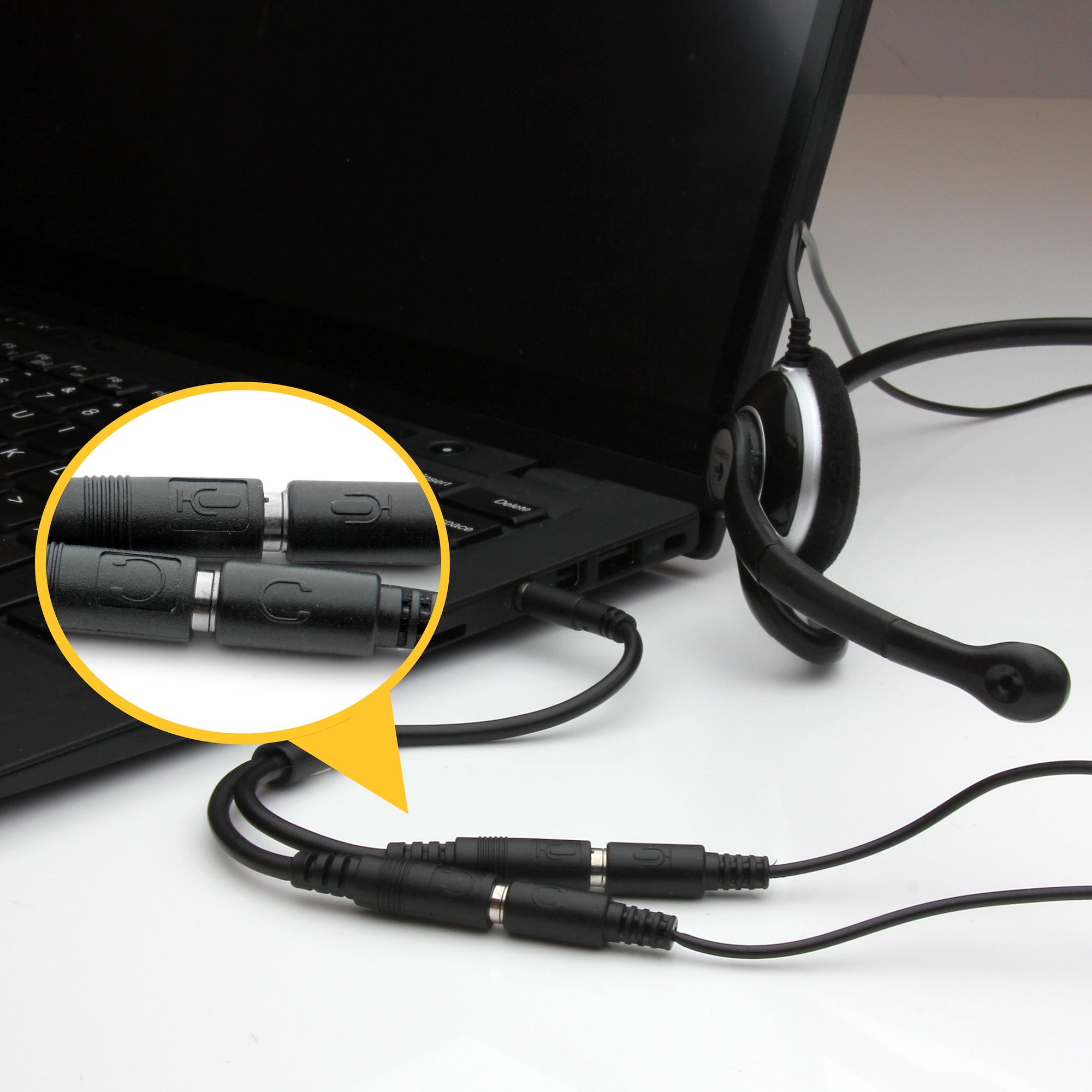 STARTECHCOM 3,5mm Klinke Audio YKabel 4 pol auf 3 pol Headset Adapter fur Headsets mit Kopfhörer Microphone Stecker St