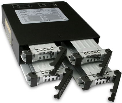 Backplane IcyDock 4x6,3cm SATAI-III/SAS in 1x5,25 HDD/SSD