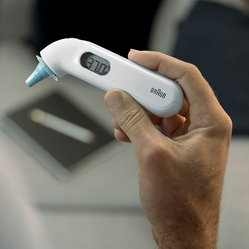 Braun IRT3030WE Infrarot Fieberthermometer ThermoScan 3