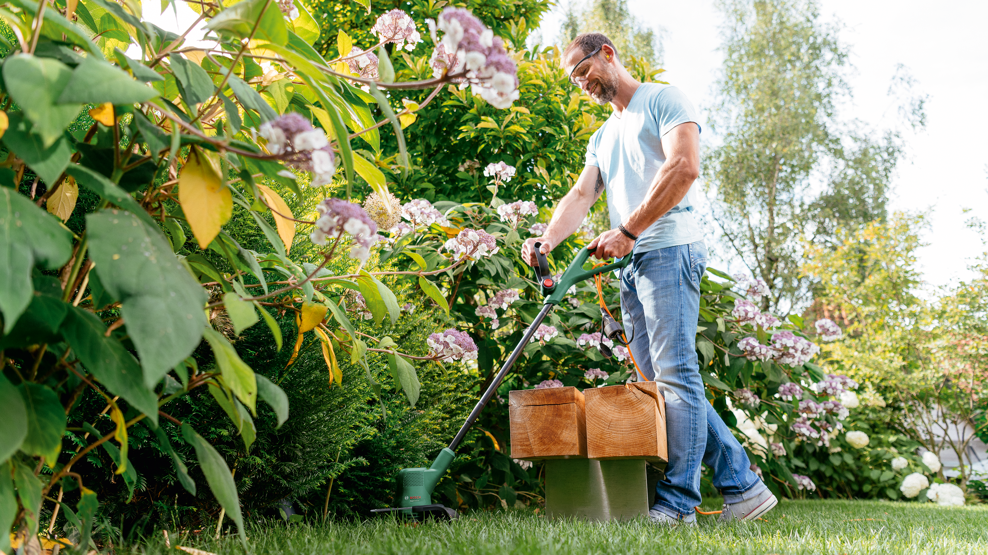 BOSCH Home Garden EasyGrassCut 18V26 AkkuRasentrimmer 18,0 V, ohne Akku