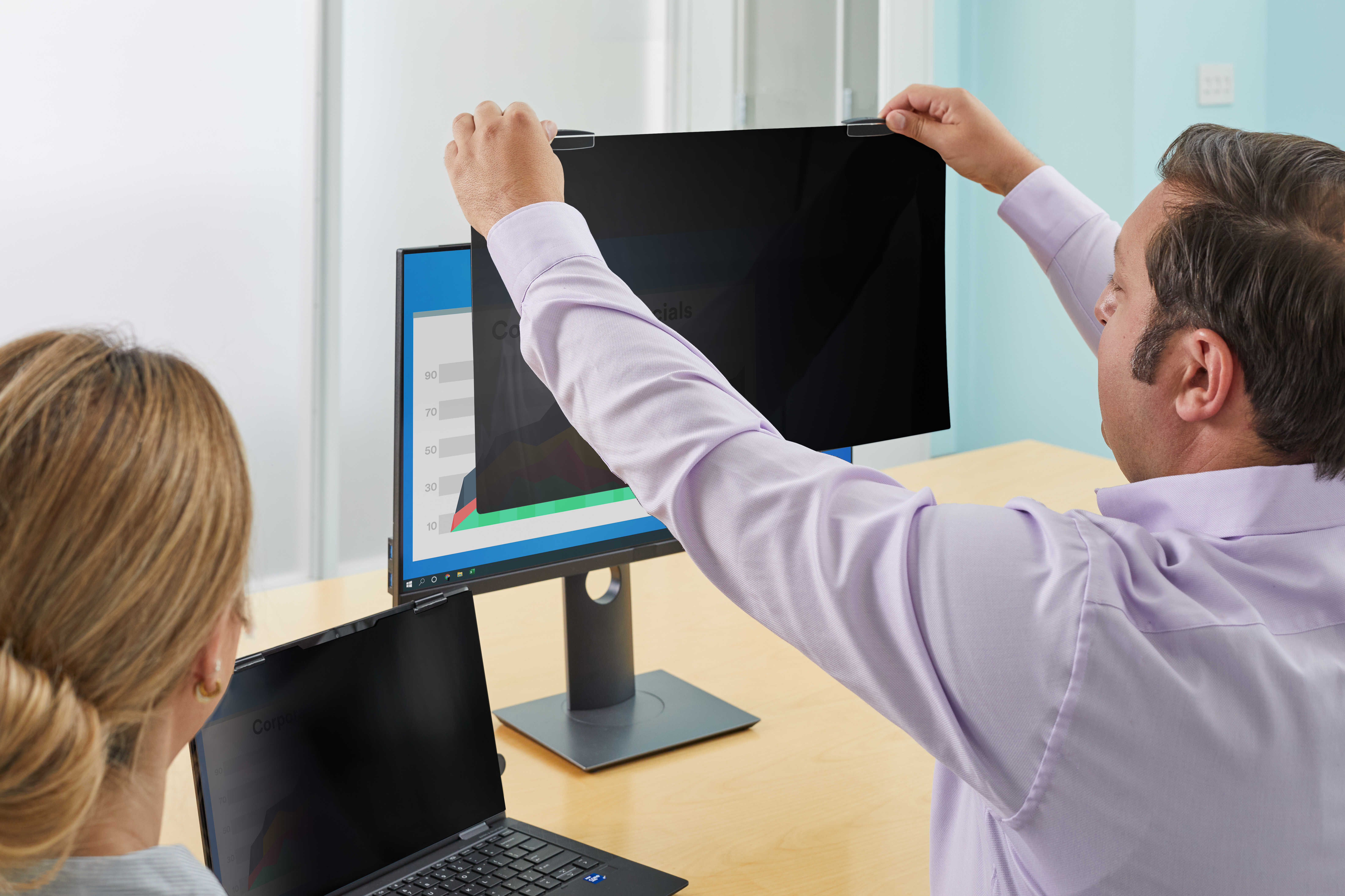 3M Privacy Filter for 68,58cm 27Zoll Full Screen Monitor with COMPLY Magnetic Attach 169 PF270W9EM
