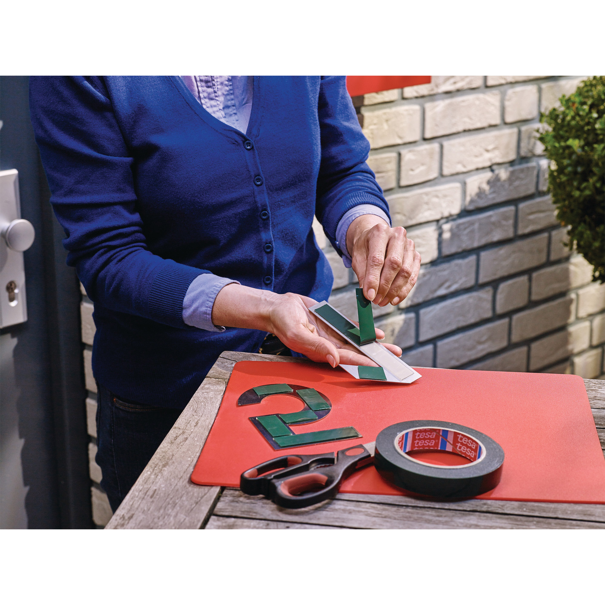 tesa Montageband 77748 doppelseitiges Klebeband 19,0 mm x 1,5 m, 1 Rolle