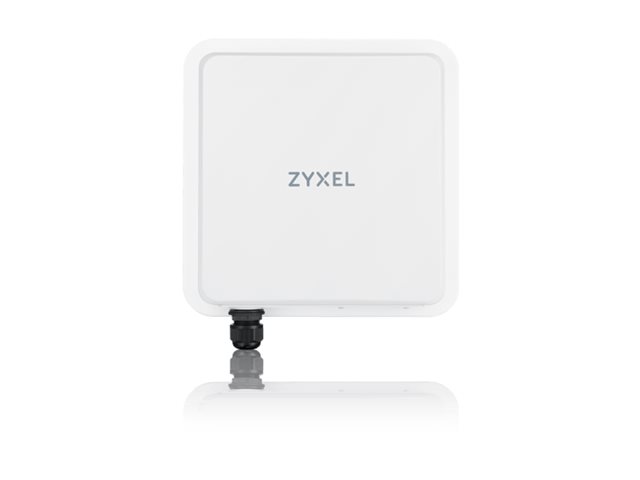 ZYXEL FWA710 5G Outdoor Router Standalone/Nebula with 1 year Nebula Pro License 2.5G LAN EU and UK