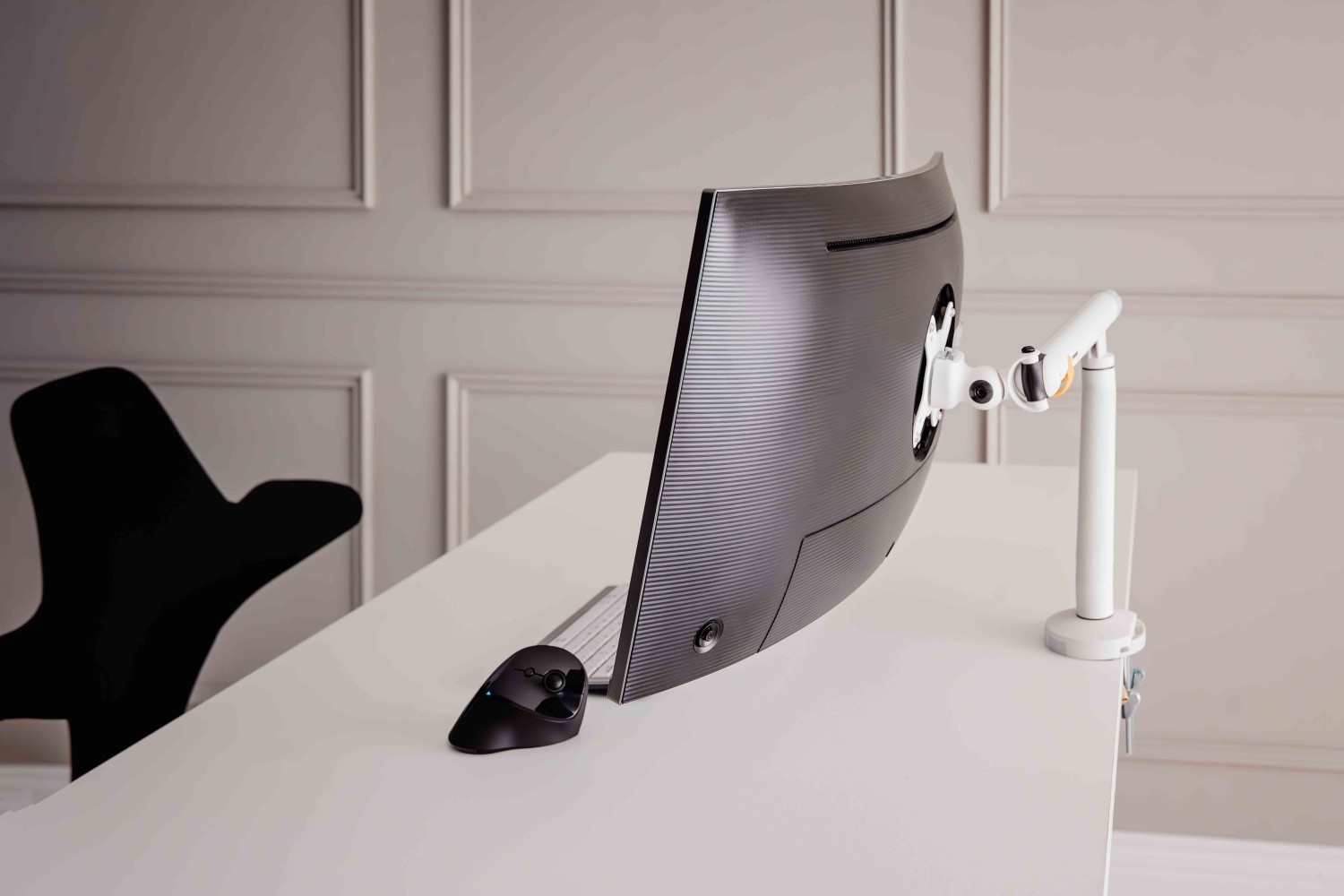 BNEBFSW BAKKER BE Flexible Monitorarm