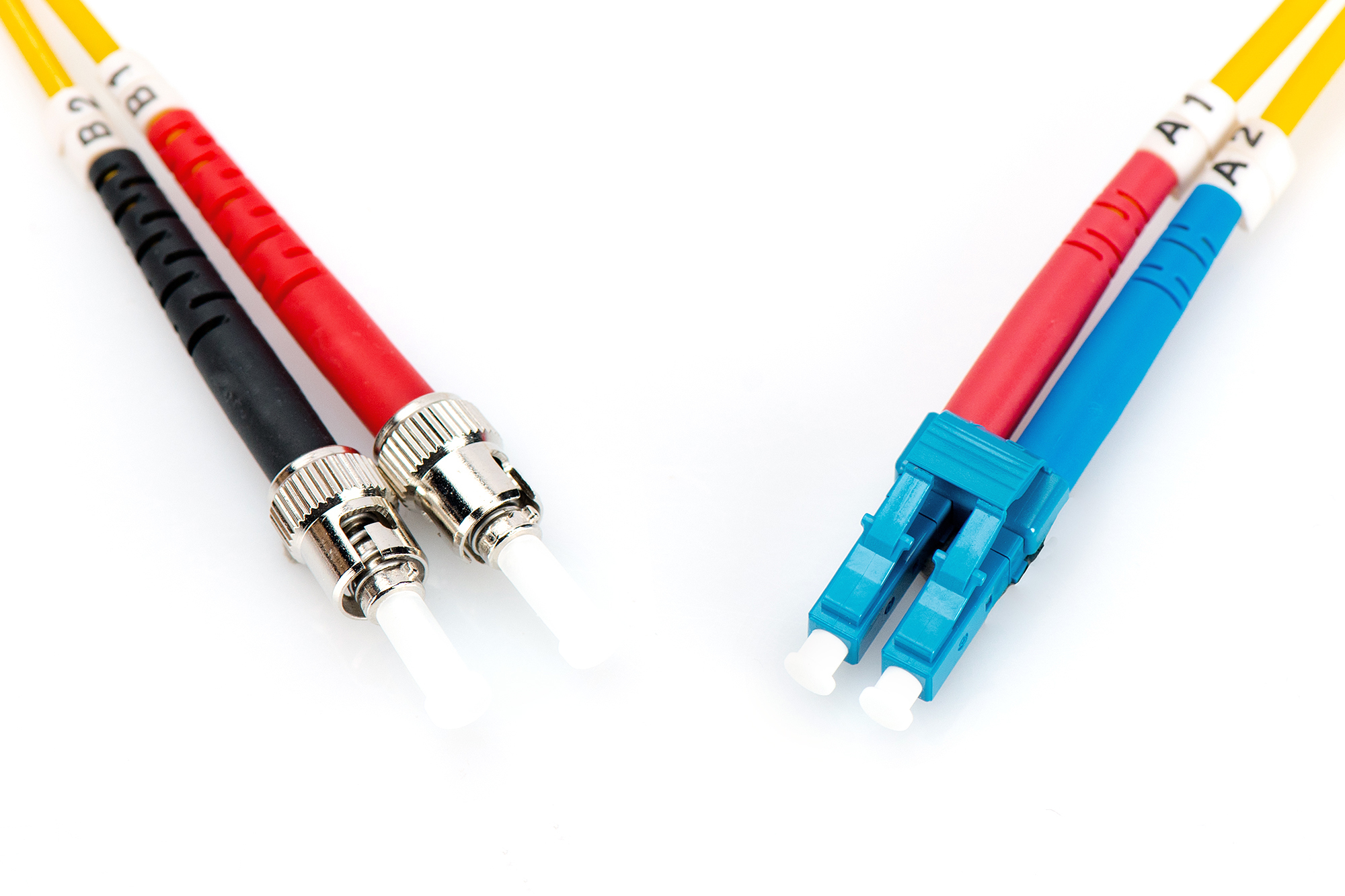 DIGITUS LWL Patchkabel LC zu ST OS2 Singlemode 09/125 Duplex Länge 2m