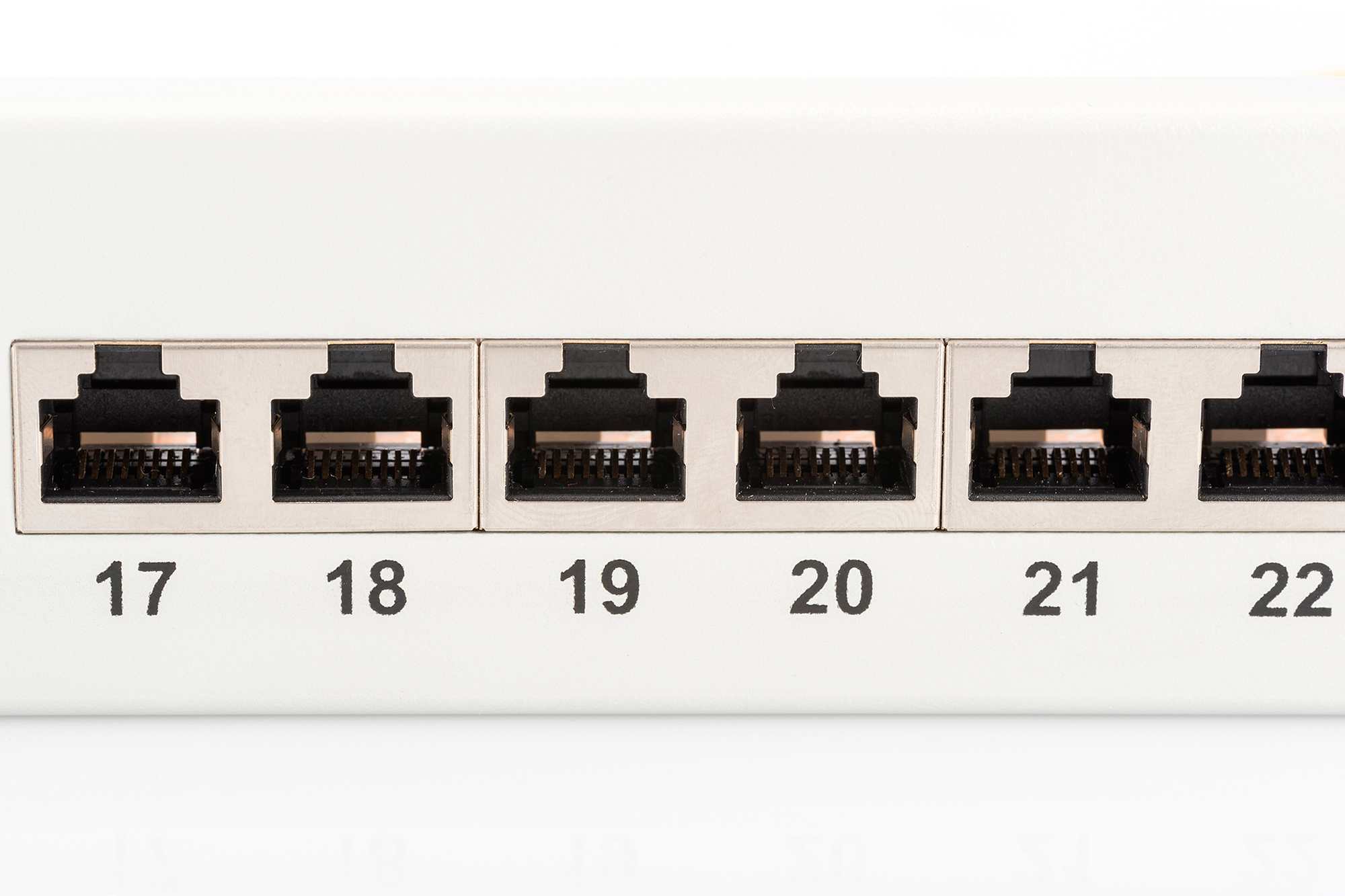 DIGITUS Patch Panel 48,3cm 19Zoll 24Port Cat6 geschirmt grau RAL7035 Kabelinstallation mit LSA Leisten farbcodiert EIA/TIA 568