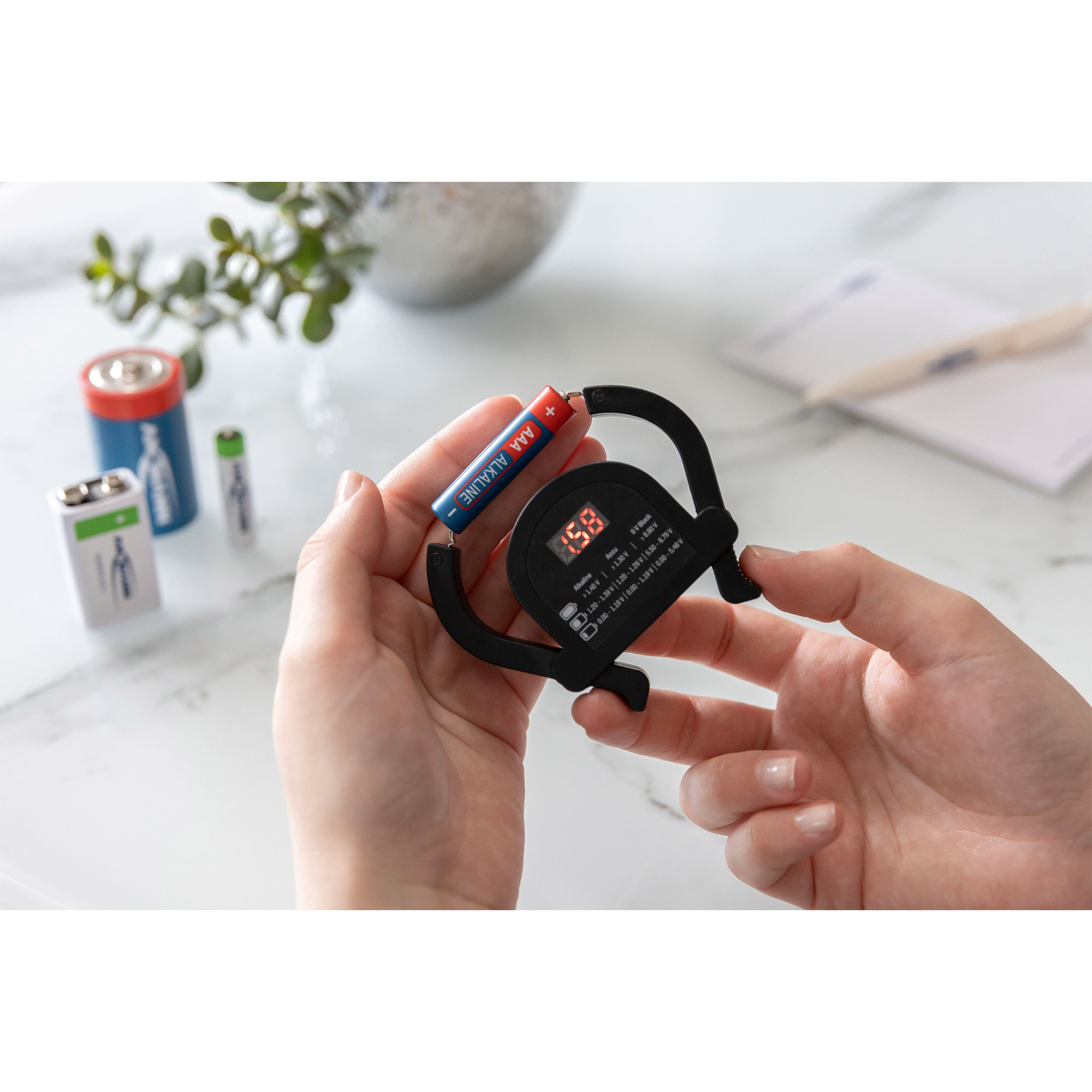 ANSMANN Batterietester