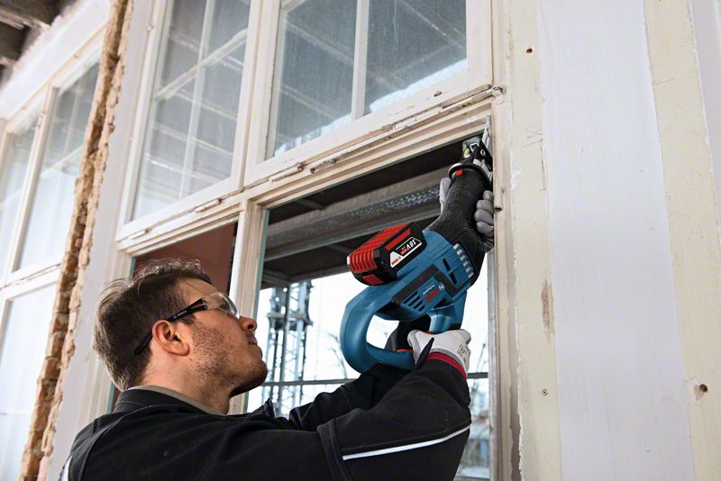 BOSCH Professional GSA 18V32 AkkuSäbelsäge 18,0 V, ohne Akku