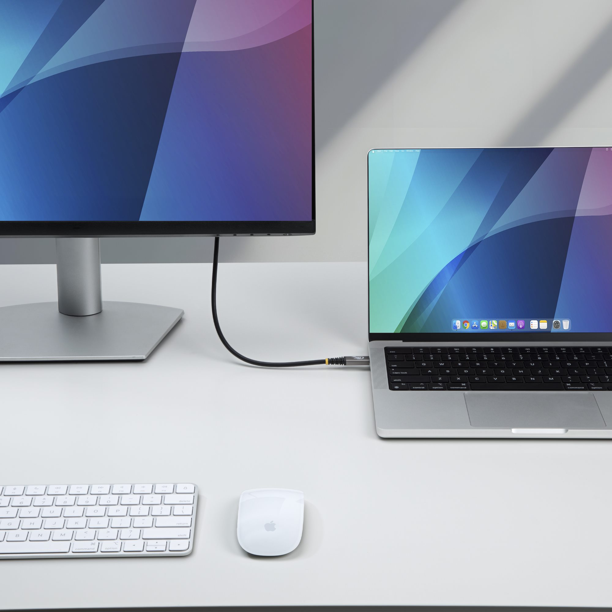 STARTECHCOM 50cm USB4 Kabel 80Gbps USBIFzertifiziertes USBC Ladekabel 240W 8K 120Hz4K 240Hz DP21monitorkabel Thunderbolt 4