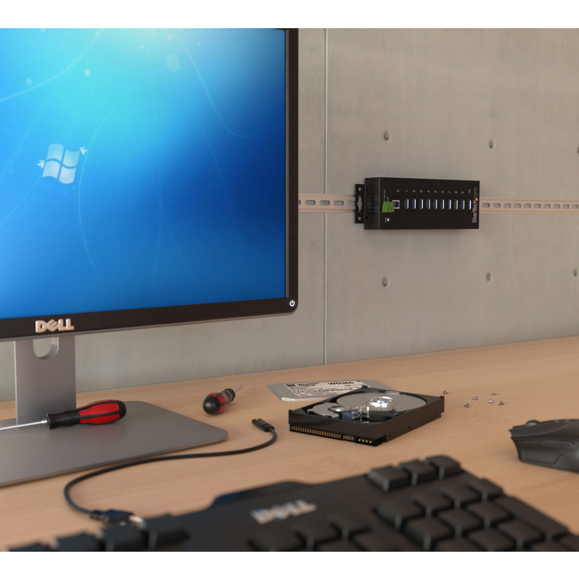 STARTECHCOM 10 Port Industrieller USB 30 Hub ESD und Überspannungsschutz DIN Tragschienen oder Oberflächen montierbar