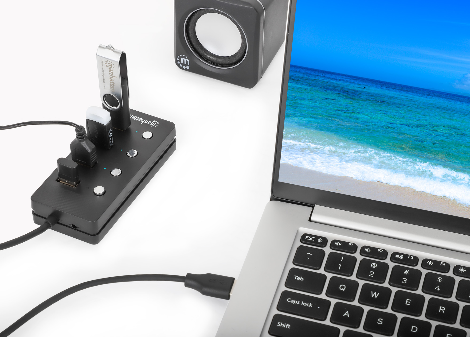 MANHATTAN 4Port USB 30 Hub USBAStecker auf 4x USBABuchsen 5 Gbits 1,5 m Kabel Schalter fuer jeden Port Strom ueber USBNetzteil