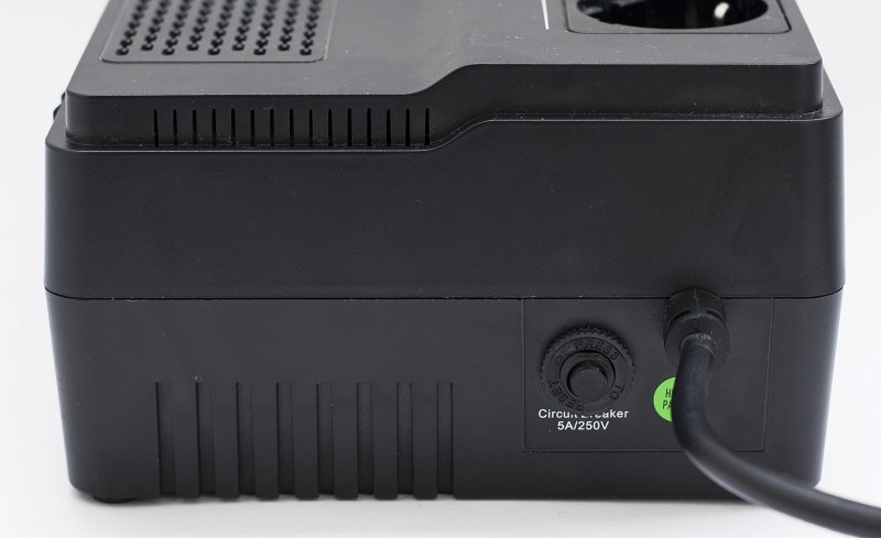 APC Easy UPS BV BV650IGR UPS AC 230V 375Watt 650VA output connectors 4