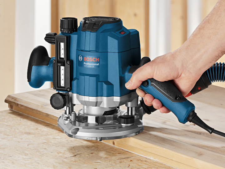 BOSCH Professional GOF 1250 CE Oberfräse 1250 W
