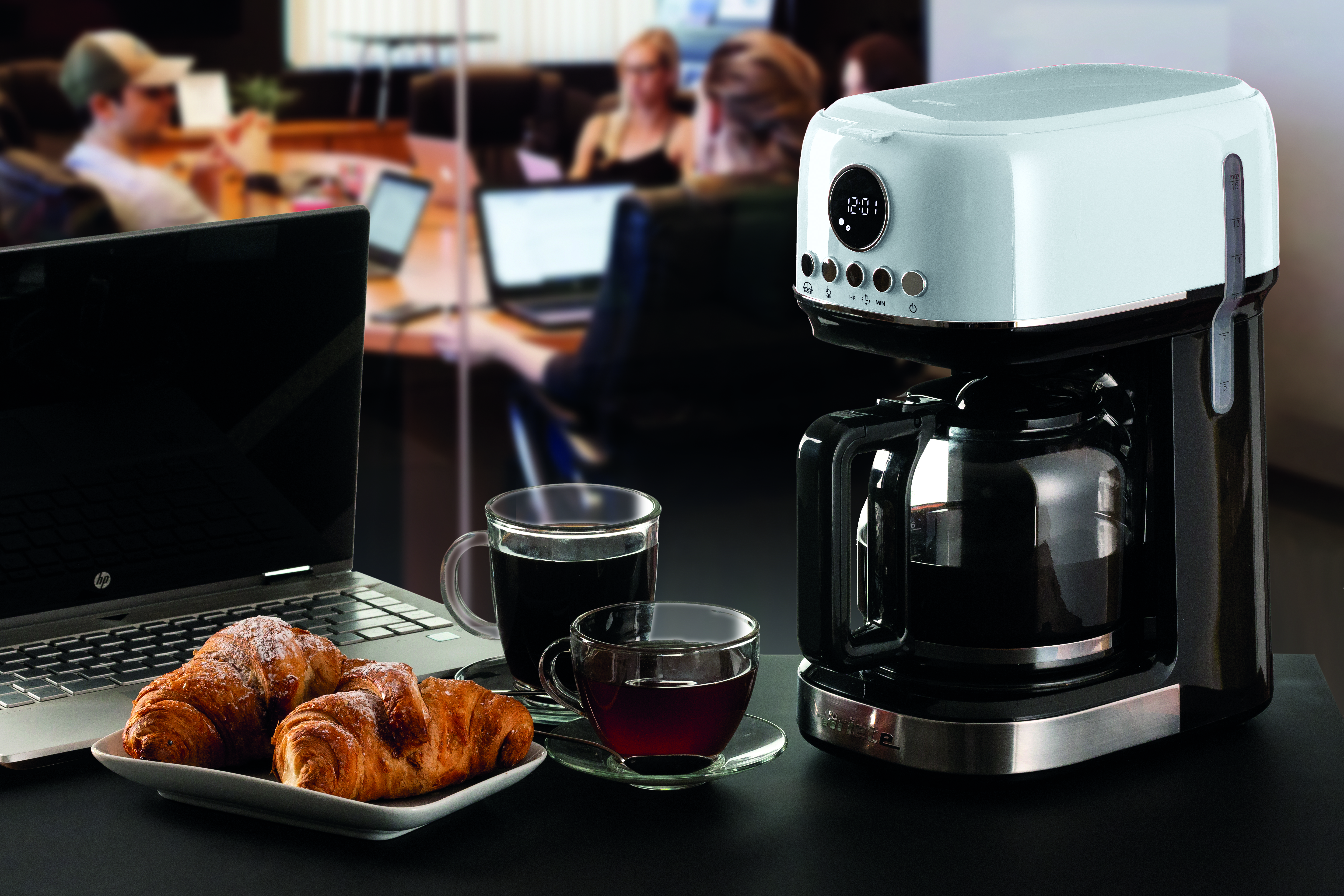 Ariete Kaffeemaschine weiss, 15 Tassen