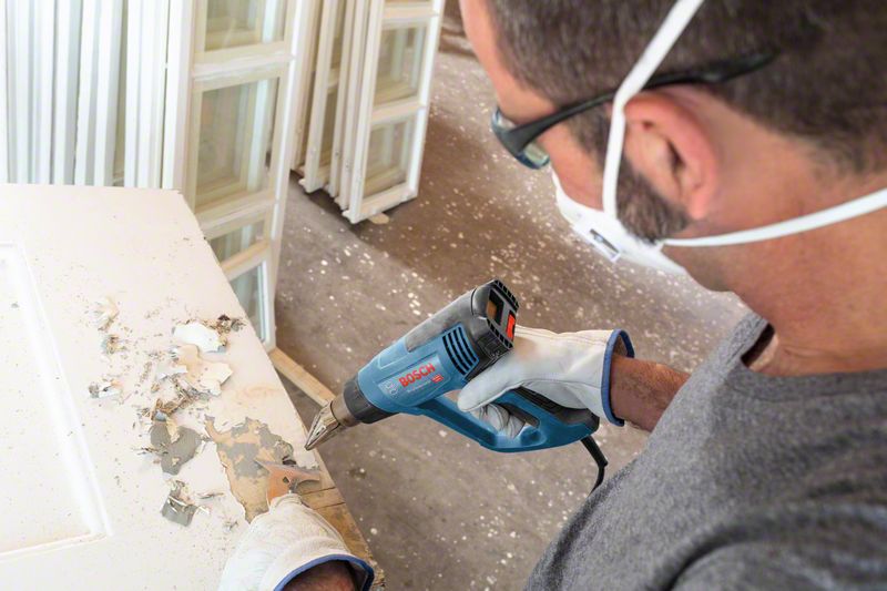 Bosch Heissluftgeblaese GHG 2063 im Karton Kat B