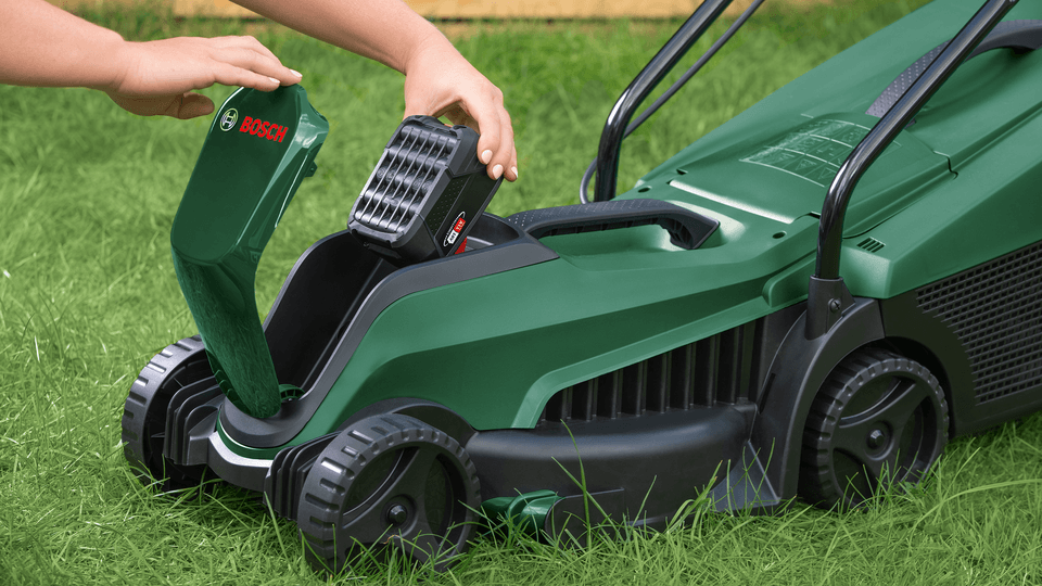 BOSCH Home Garden EasyMower 18V32200 AkkuRasenmaeher 18,0 V fuer bis zu 200 m², mit 1 Akku