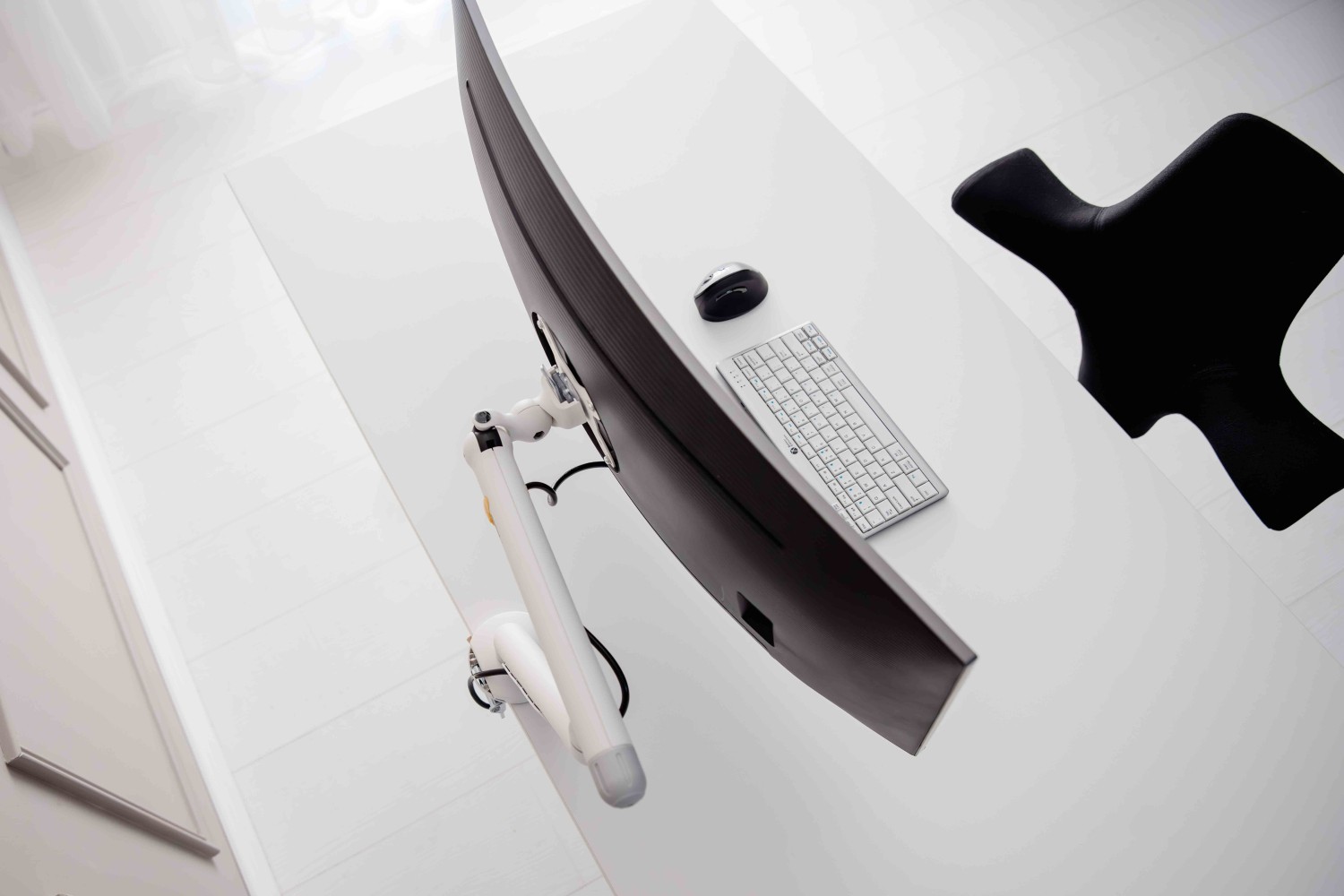 BNEBFSW BAKKER BE Flexible Monitorarm