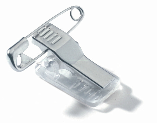 25 DURABLE Namensschilder mit Kombiklemme 7,5 x 4,0 cm