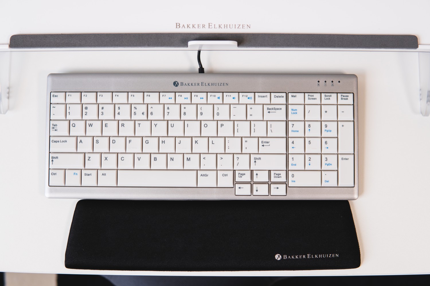 BNETWRC BAKKER Trapezium Compact
