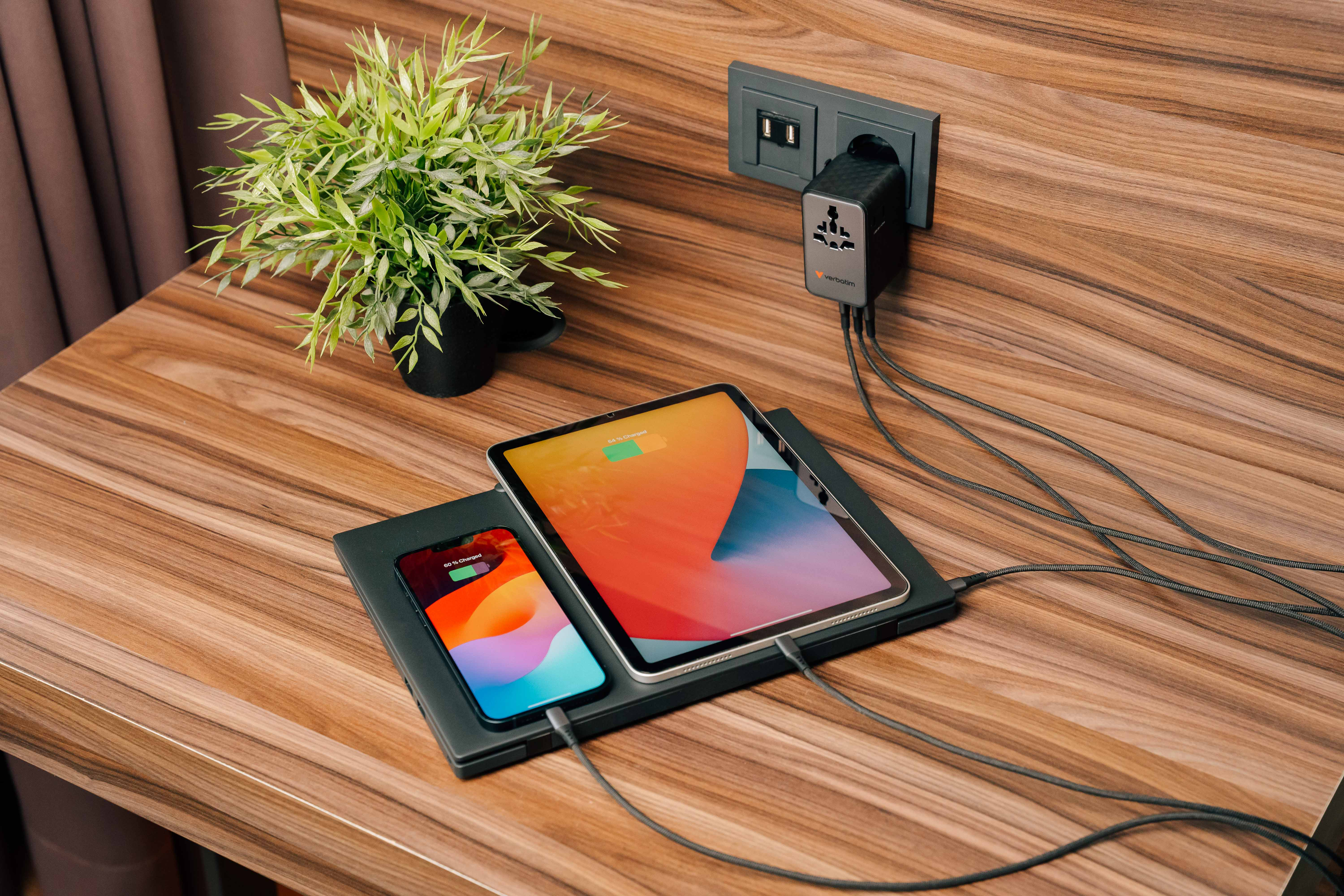 30190 VERBATIM Charge n Travel 170W