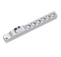 Bachmann Steckdosenleiste 19 1HE 6xSchutzkontaktDosen 1xFI