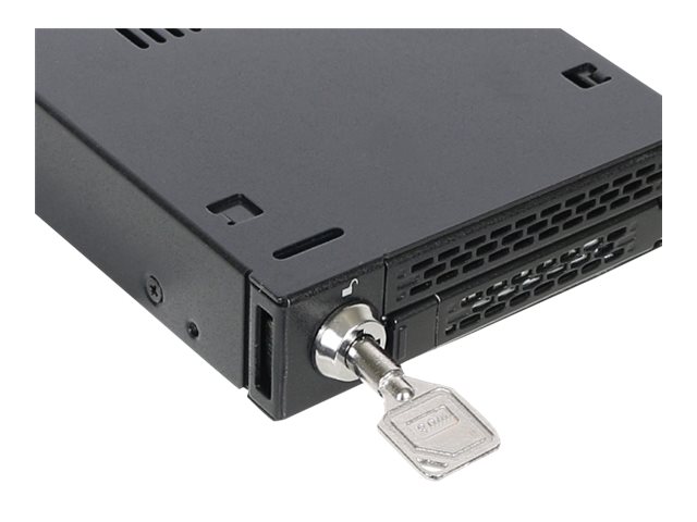 IcyDock 1xM.2 NVMe to 1x3.5 bay mobile rack keylock miniSAS