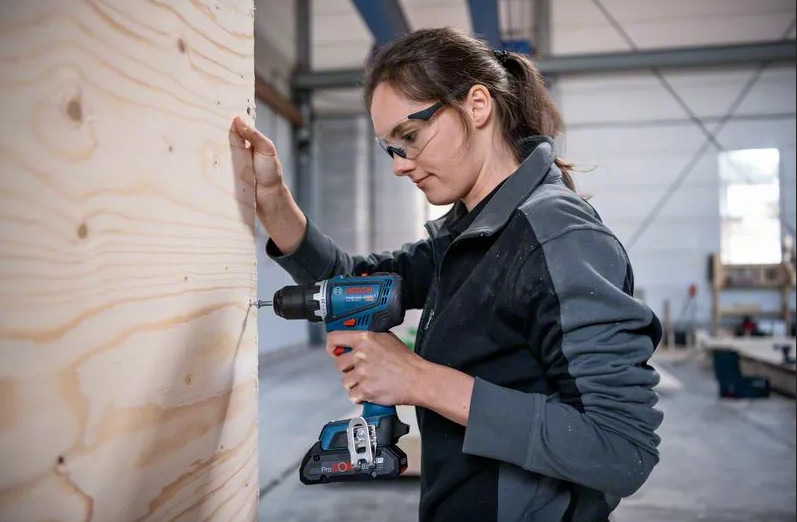 Bosch AkkuBohrschrauber GSR 18V90 C solo