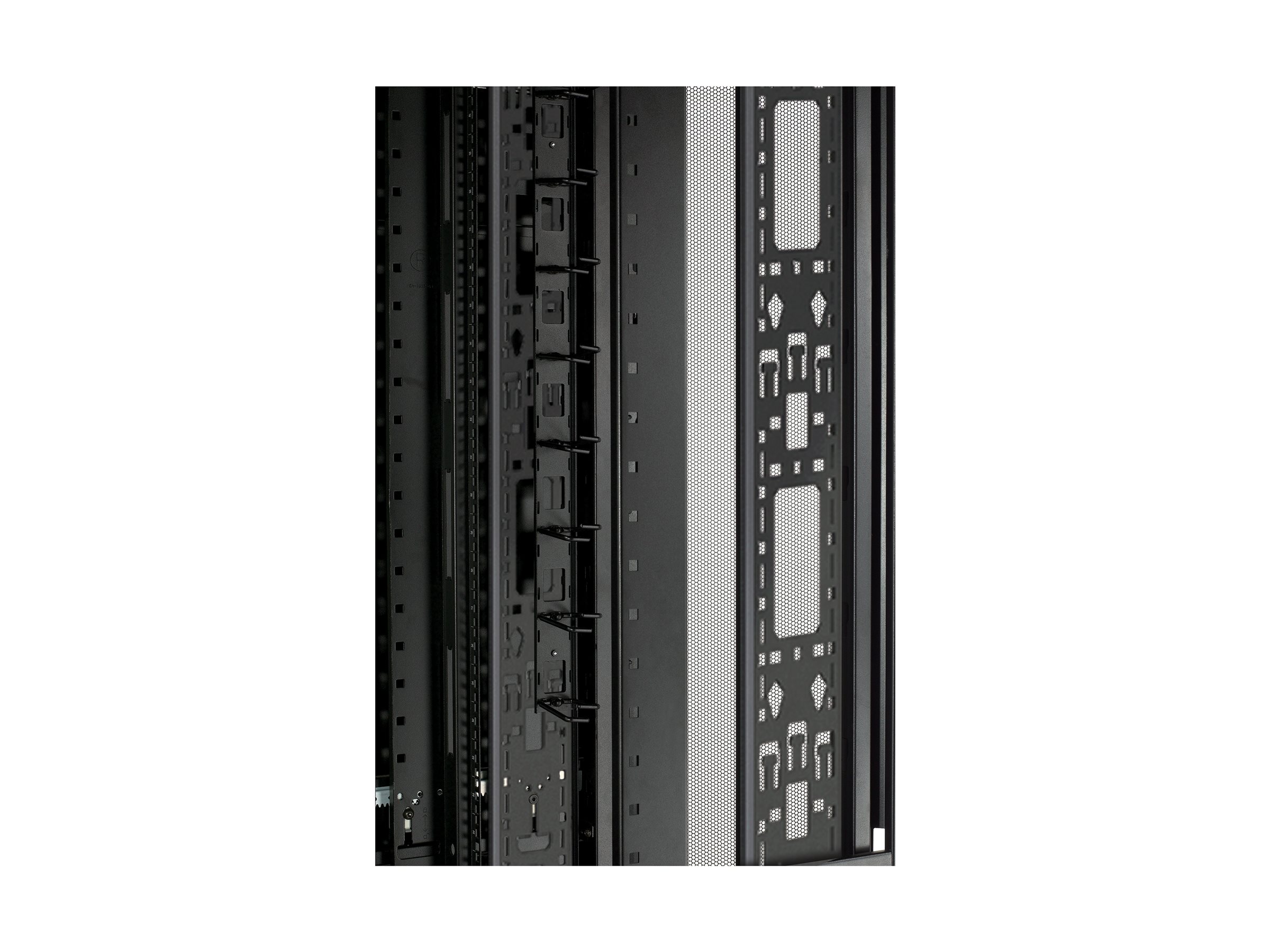 APC NETSHELTER SX 42U VERTICAL PDU MOUNT AND CABLE ORGANIZER