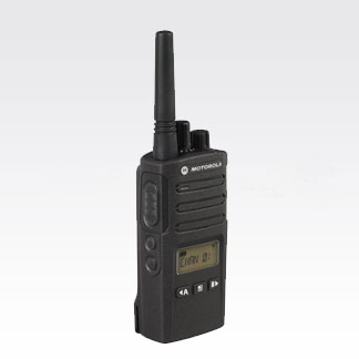 MOTOROLA XT460 HFG PMR446 IP55 mit Display best aus Funkgeraet Holster mit Guertelclip LiIonAkku 2200mAh 230V Ladegeraet