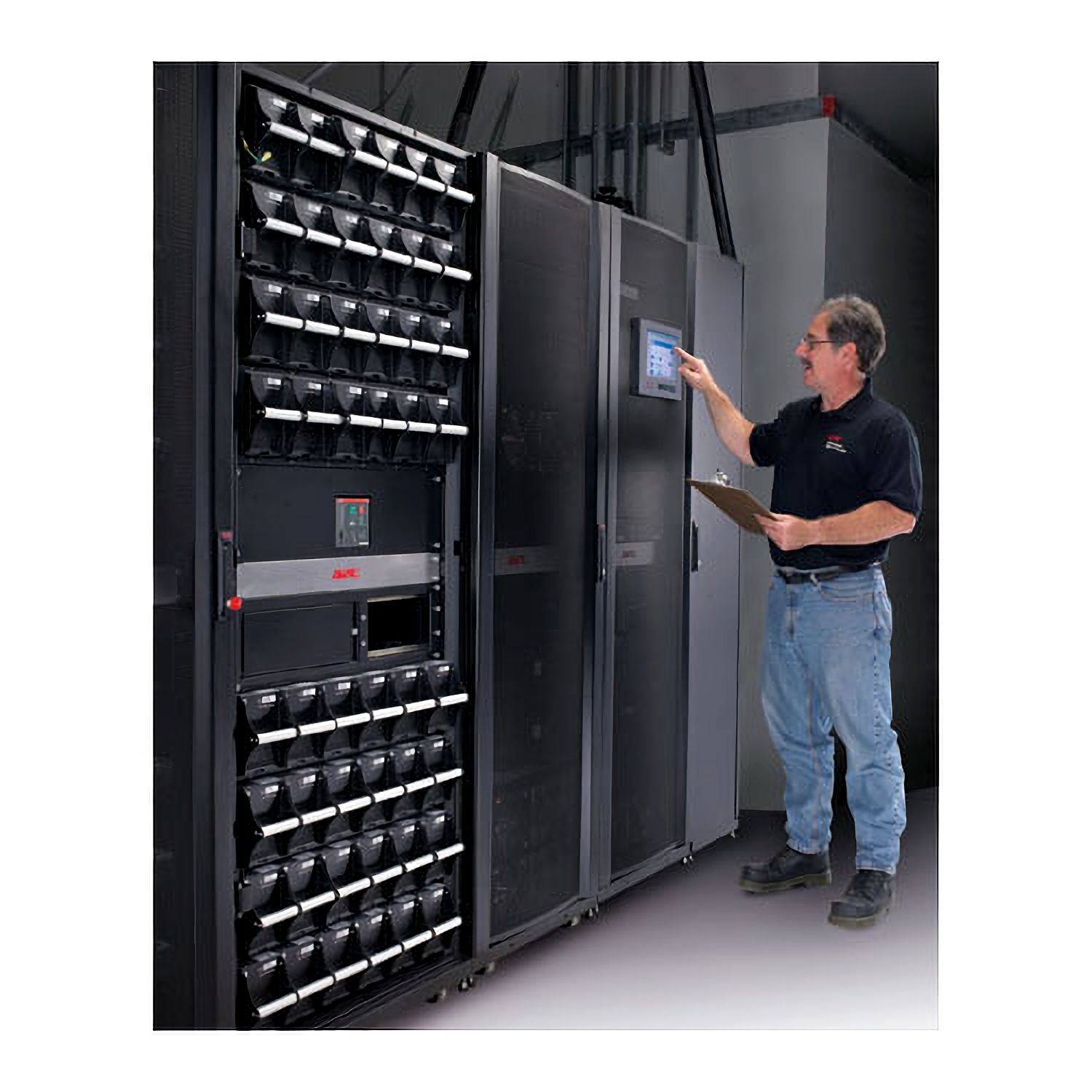 2 Jahre Onsite Garantieerweiterung fuer Symmetra PX 128kW mit PDU/XR