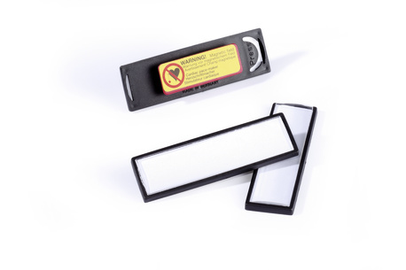 25 DURABLE Clip Card Namensschilder mit Magnet 6,7 x 1,7 cm