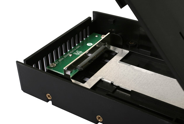 Adapter  IcyDock  2,5 -> 3,5 SATAI-III SSD&HDD 7-9,5mm